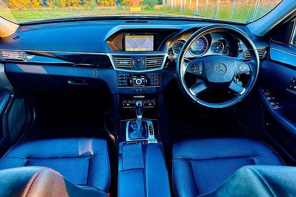 2011 Mercedes-Benz E-Class E250 CDI BlueEFFICIENCY Avantgarde W212