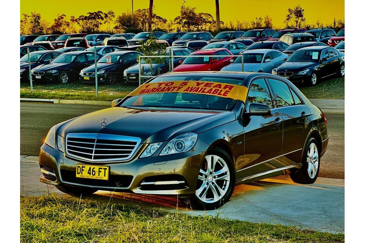 2011 Mercedes-Benz E-Class E250 CDI BlueEFFICIENCY Avantgarde W212
