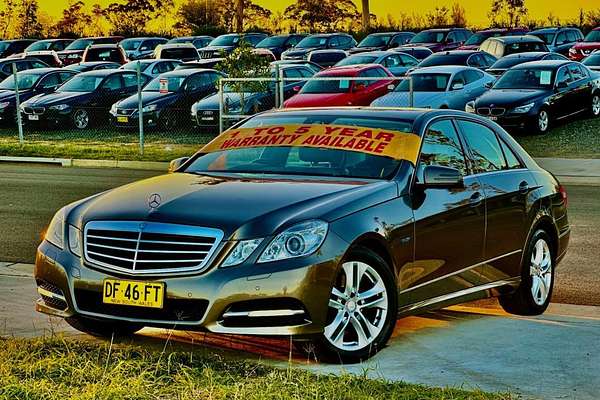 2011 Mercedes-Benz E-Class E250 CDI BlueEFFICIENCY Avantgarde W212