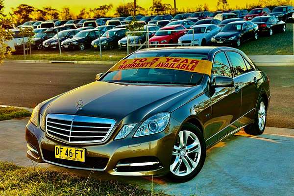 2011 Mercedes-Benz E-Class E250 CDI BlueEFFICIENCY Avantgarde W212