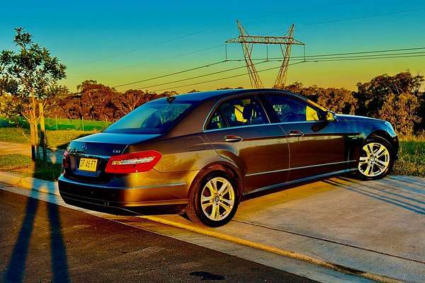 2011 Mercedes-Benz E-Class E250 CDI BlueEFFICIENCY Avantgarde W212