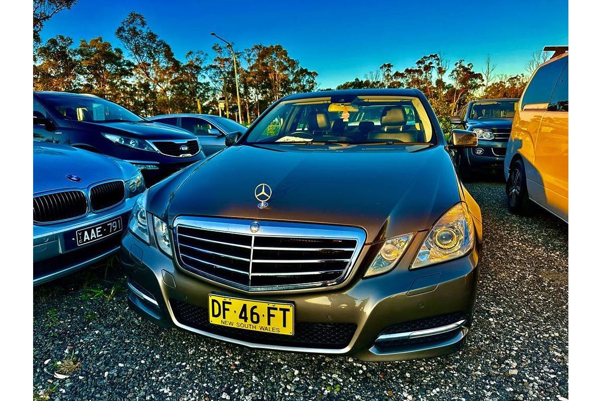 2011 Mercedes-Benz E-Class E250 CDI BlueEFFICIENCY Avantgarde W212