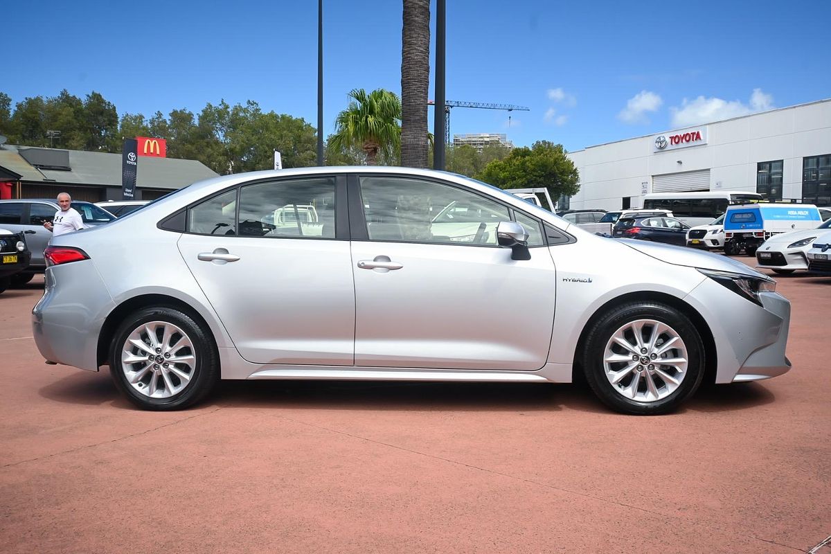 2022 Toyota Corolla Ascent Sport Hybrid ZWE211R