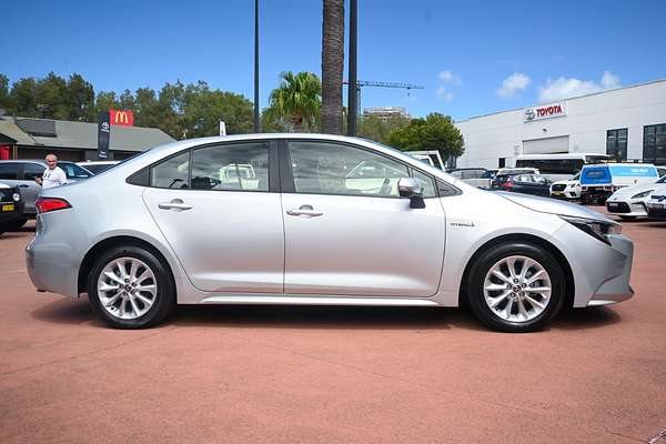 2022 Toyota Corolla Ascent Sport Hybrid ZWE211R