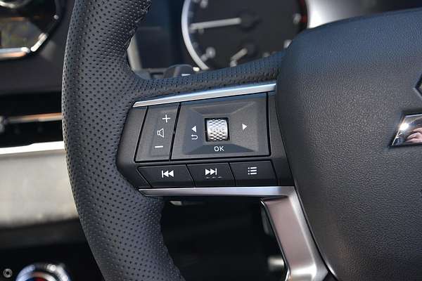 2024 Mitsubishi Outlander LS ZM