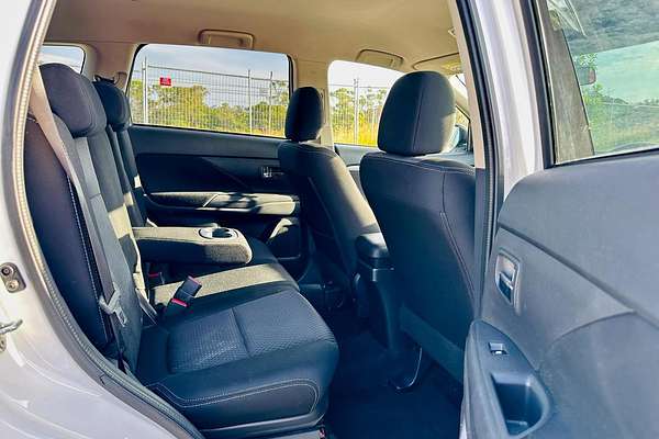 2016 Mitsubishi Outlander LS ZK