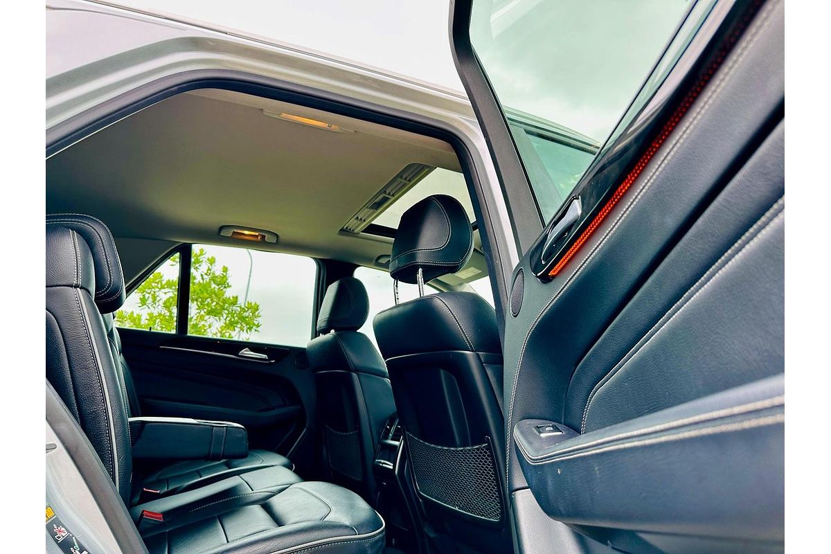 2012 Mercedes-Benz M-Class ML350 BlueTEC W166