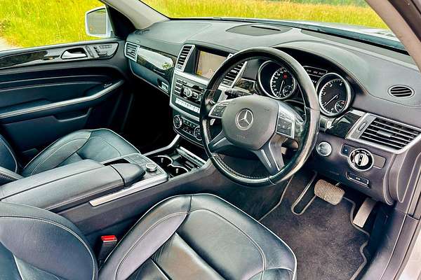 2012 Mercedes-Benz M-Class ML350 BlueTEC W166