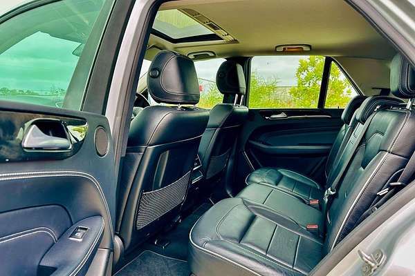 2012 Mercedes-Benz M-Class ML350 BlueTEC W166