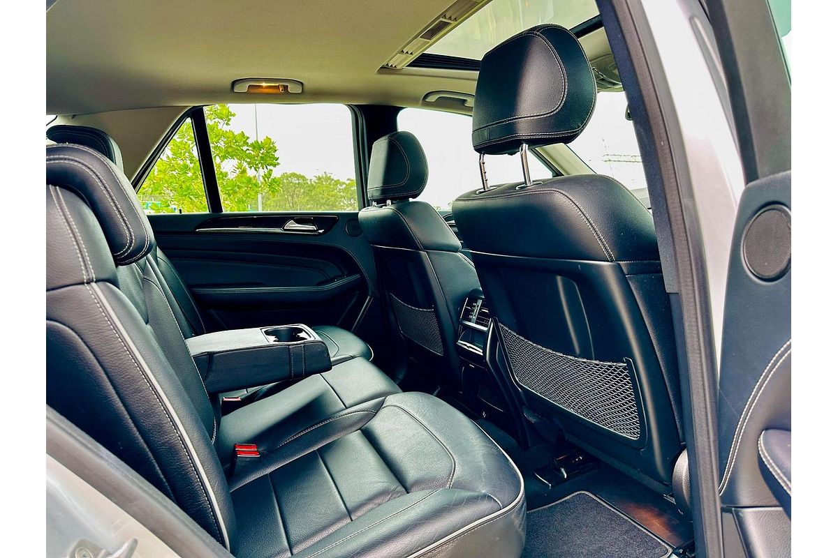 2012 Mercedes-Benz M-Class ML350 BlueTEC W166