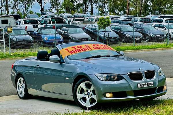 2010 BMW 3 Series 320d E93
