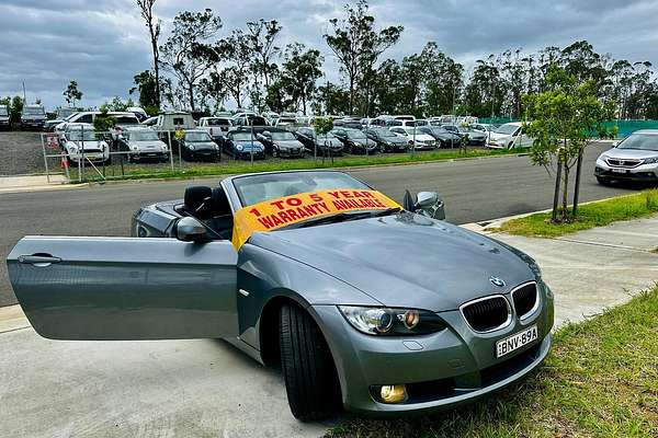 2010 BMW 3 Series 320d E93