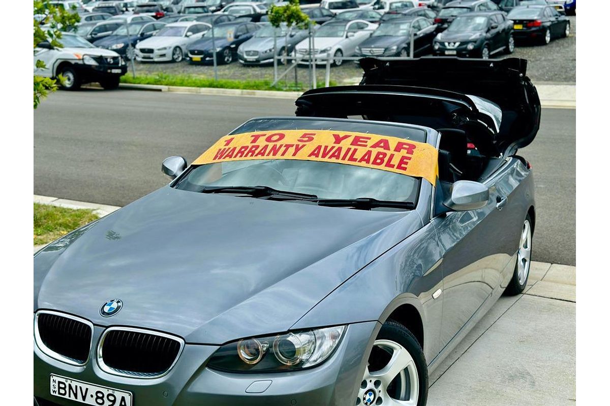 2010 BMW 3 Series 320d E93