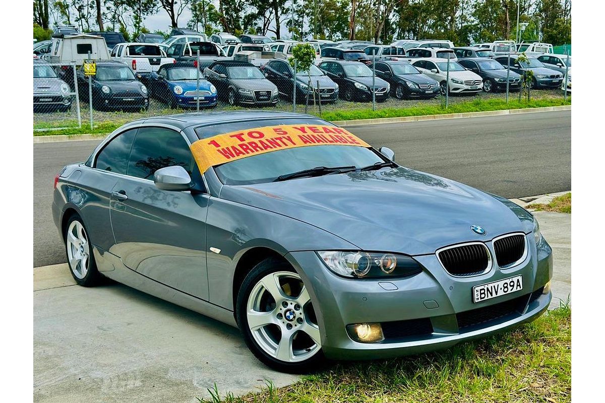 2010 BMW 3 Series 320d E93
