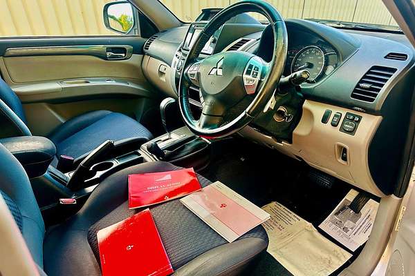 2015 Mitsubishi Challenger LS PC
