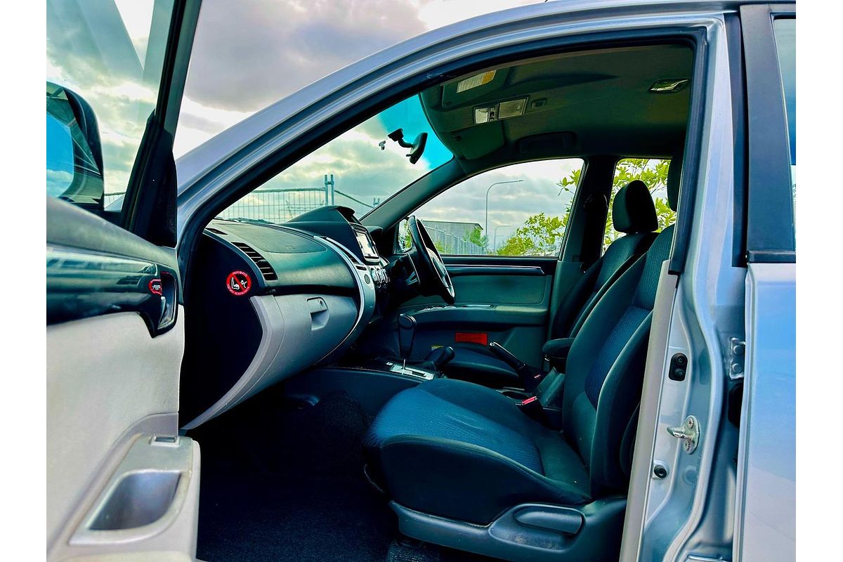 2015 Mitsubishi Challenger LS PC