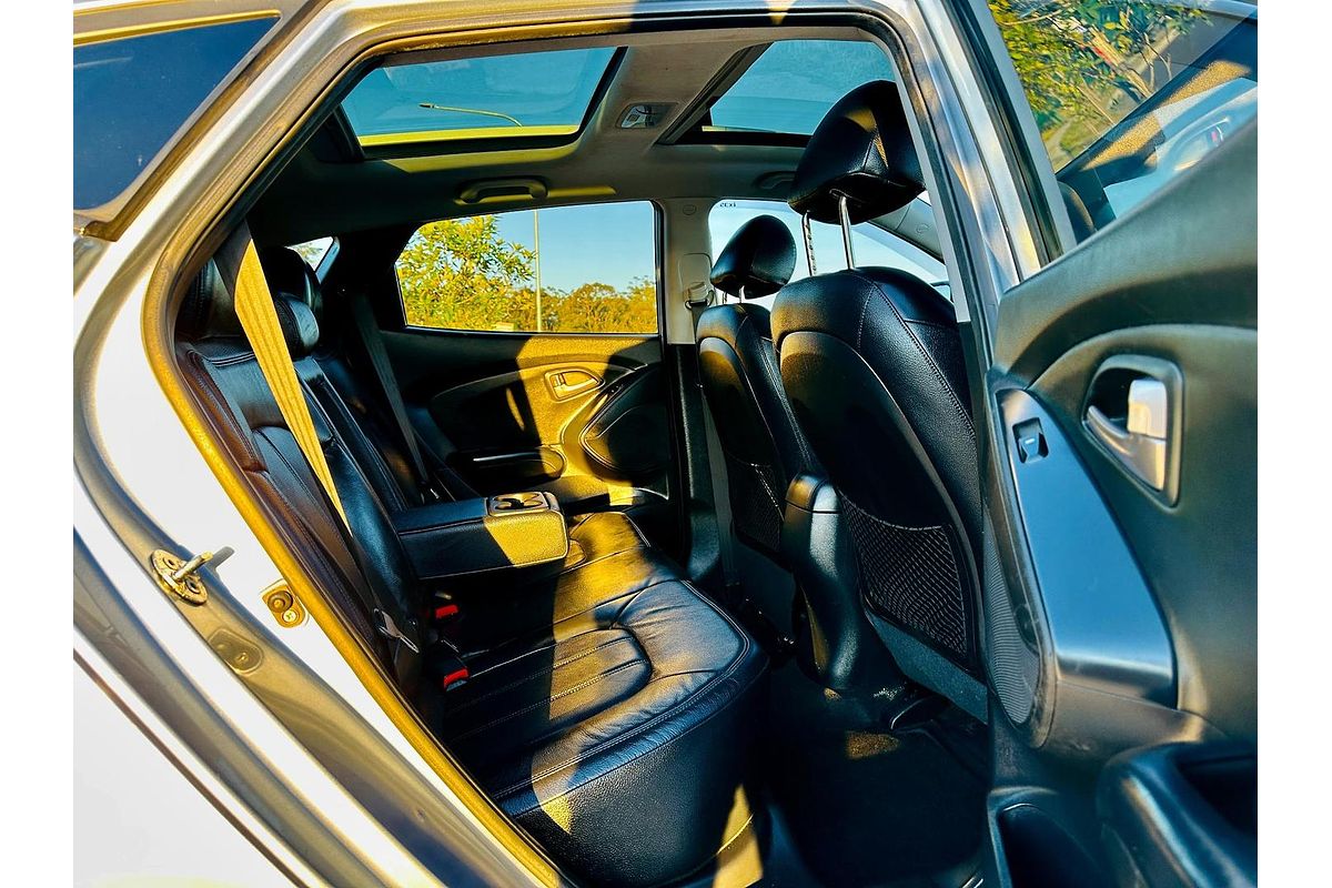 2011 Hyundai ix35 Highlander LM