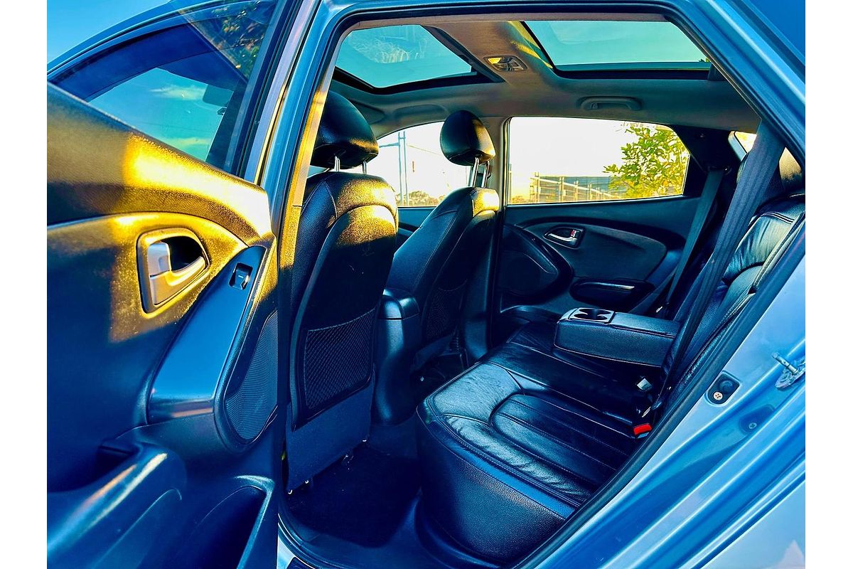 2011 Hyundai ix35 Highlander LM