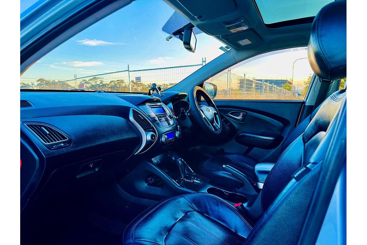2011 Hyundai ix35 Highlander LM