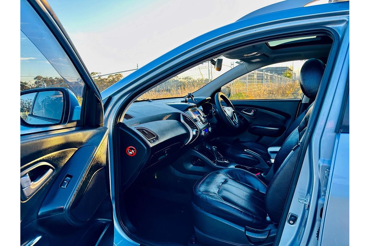 2011 Hyundai ix35 Highlander LM