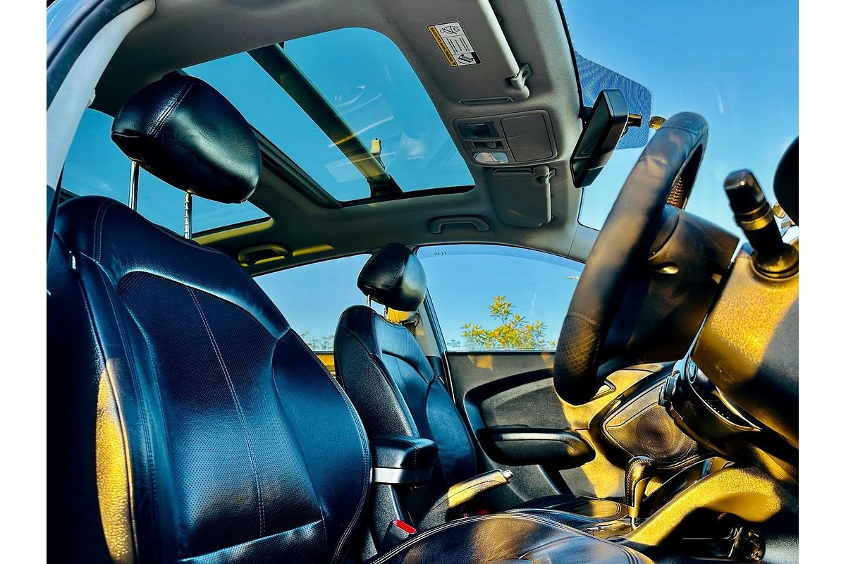 2011 Hyundai ix35 Highlander LM