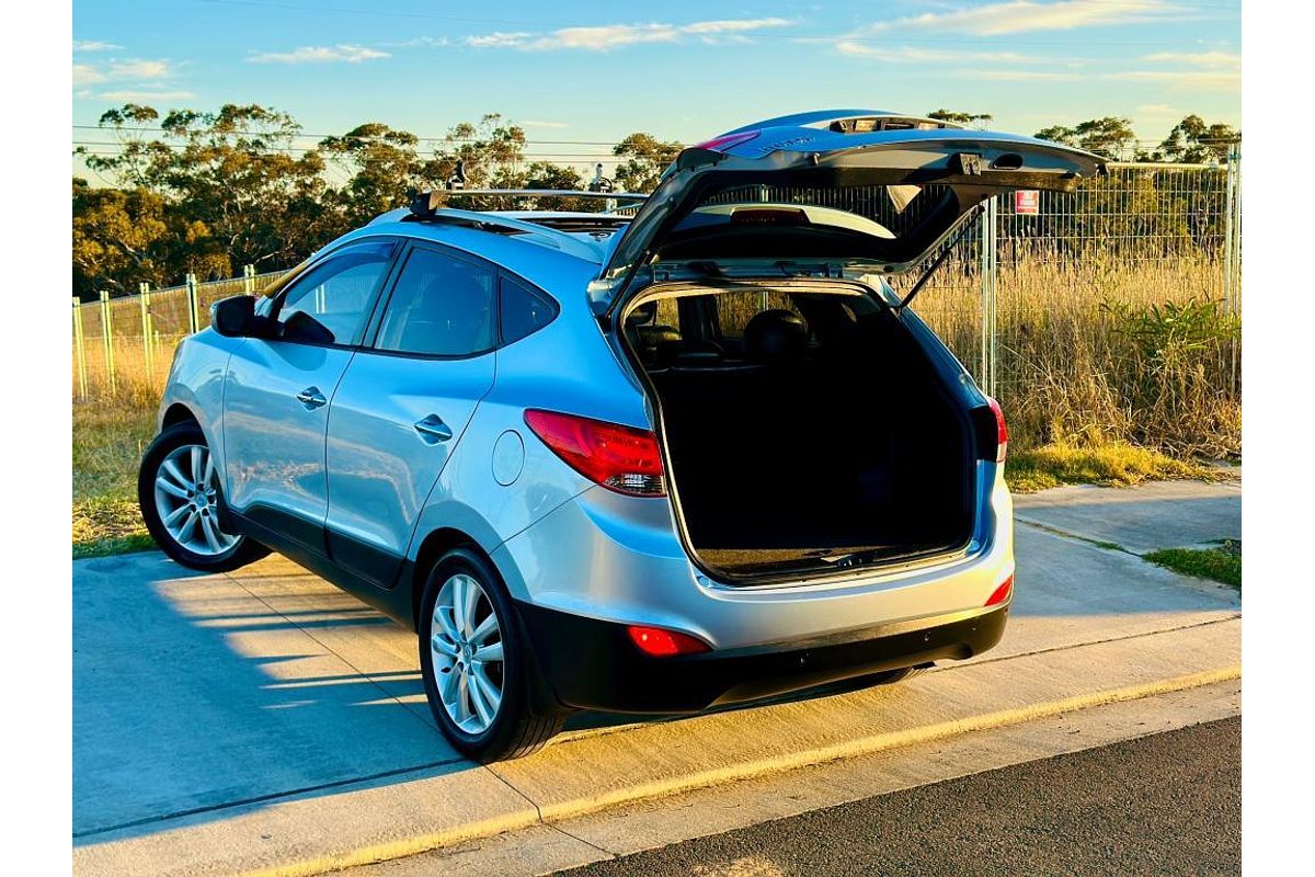 2011 Hyundai ix35 Highlander LM