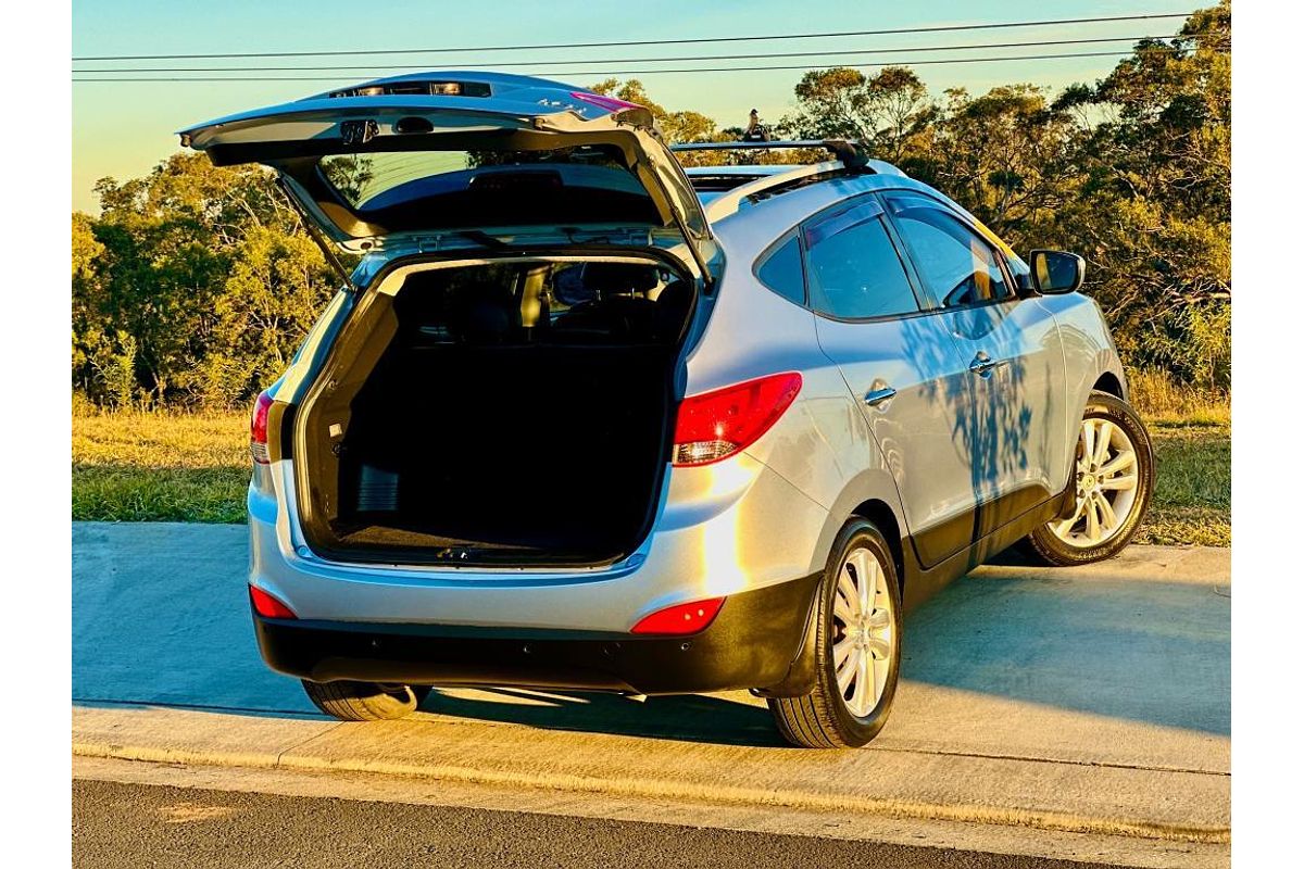 2011 Hyundai ix35 Highlander LM