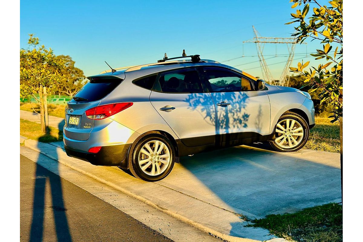 2011 Hyundai ix35 Highlander LM
