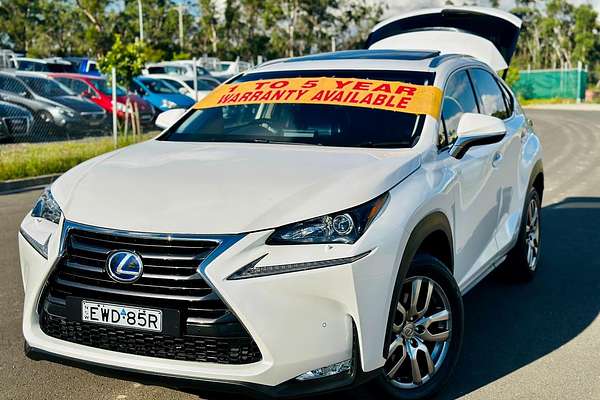 2016 Lexus NX NX300h Luxury AYZ10R