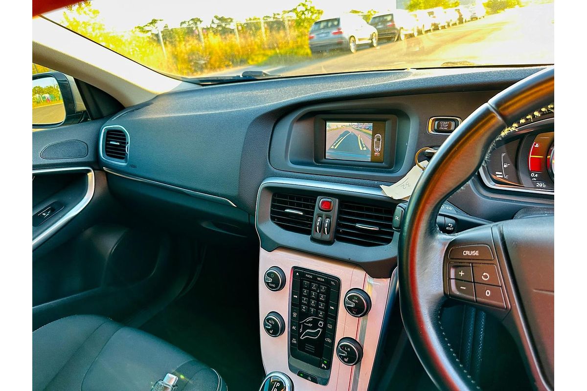 2014 Volvo V40 D2 Kinetic