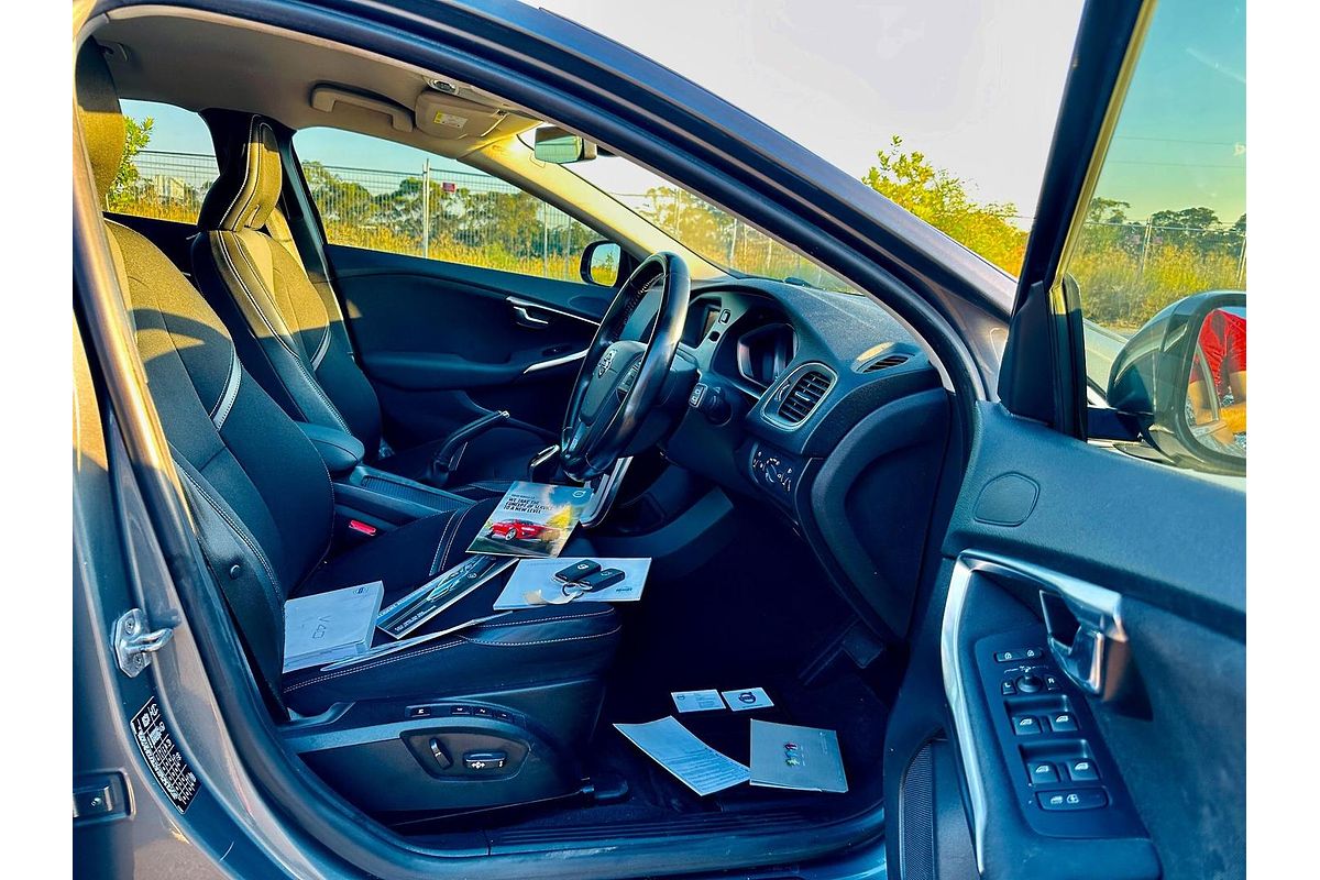 2014 Volvo V40 D2 Kinetic