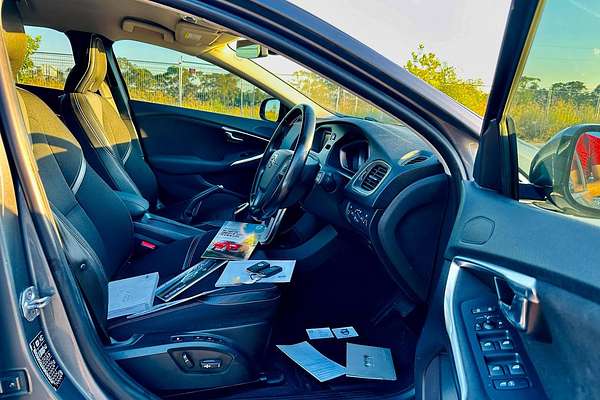 2014 Volvo V40 D2 Kinetic