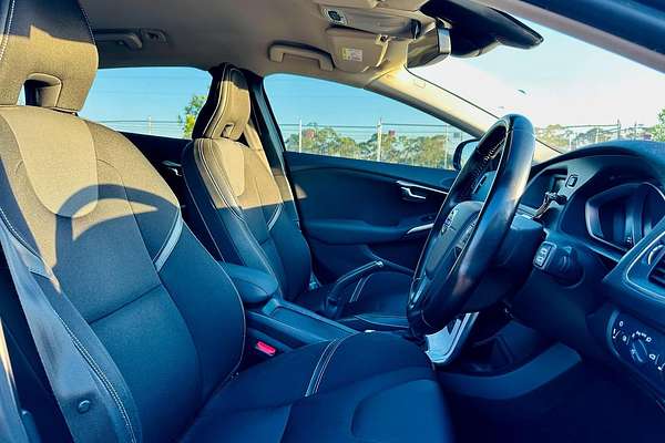 2014 Volvo V40 D2 Kinetic