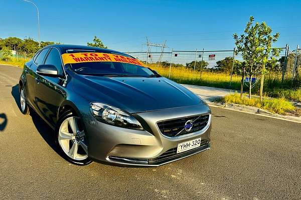 2014 Volvo V40 D2 Kinetic