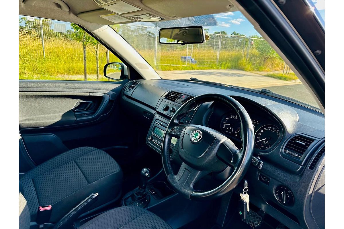 2013 SKODA Fabia 77TSI 5JF