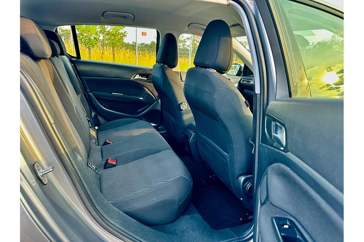 2016 Peugeot 308 Active T9