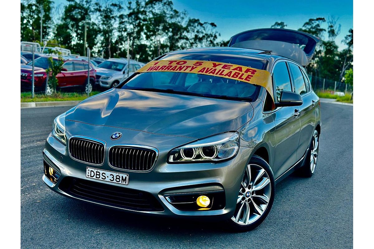 2015 BMW 2 Series 220i Sport Line F45