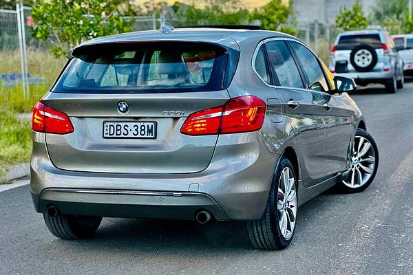 2015 BMW 2 Series 220i Sport Line F45