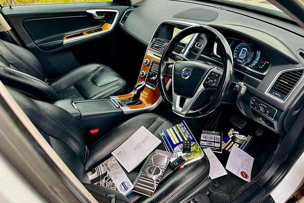 2016 Volvo XC60 D4 Luxury