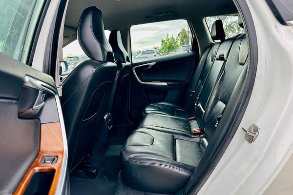 2016 Volvo XC60 D4 Luxury