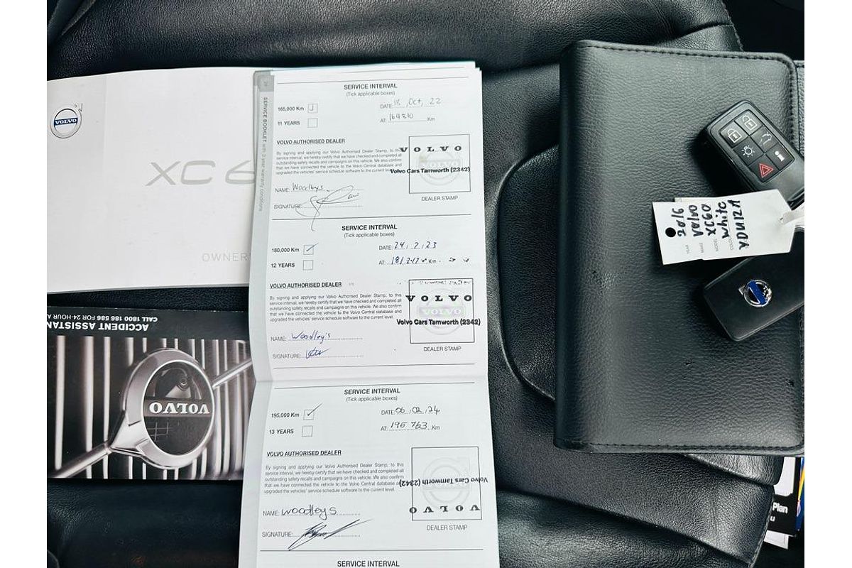 2016 Volvo XC60 D4 Luxury