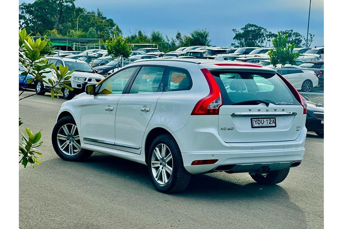 2016 Volvo XC60 D4 Luxury