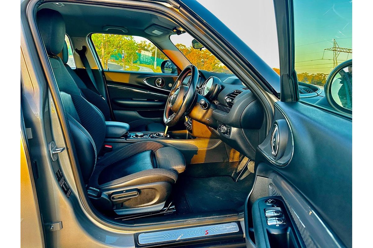 2015 MINI Clubman Cooper S F54