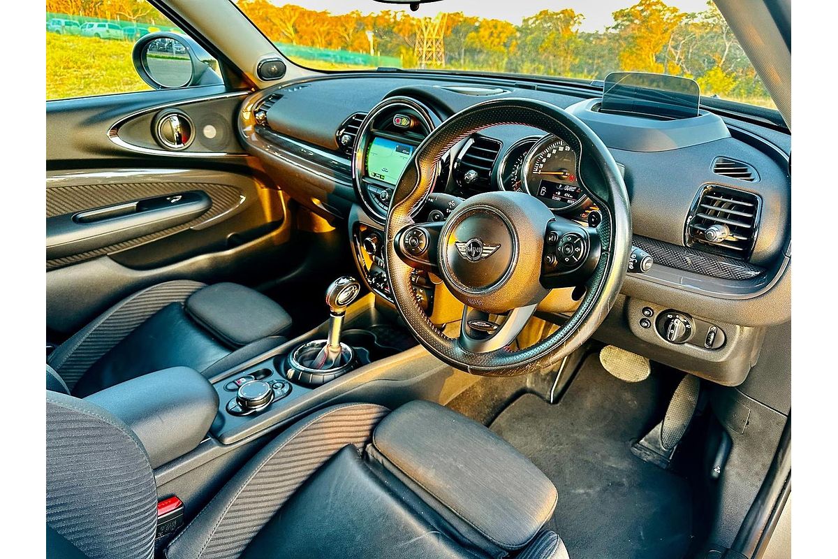 2015 MINI Clubman Cooper S F54