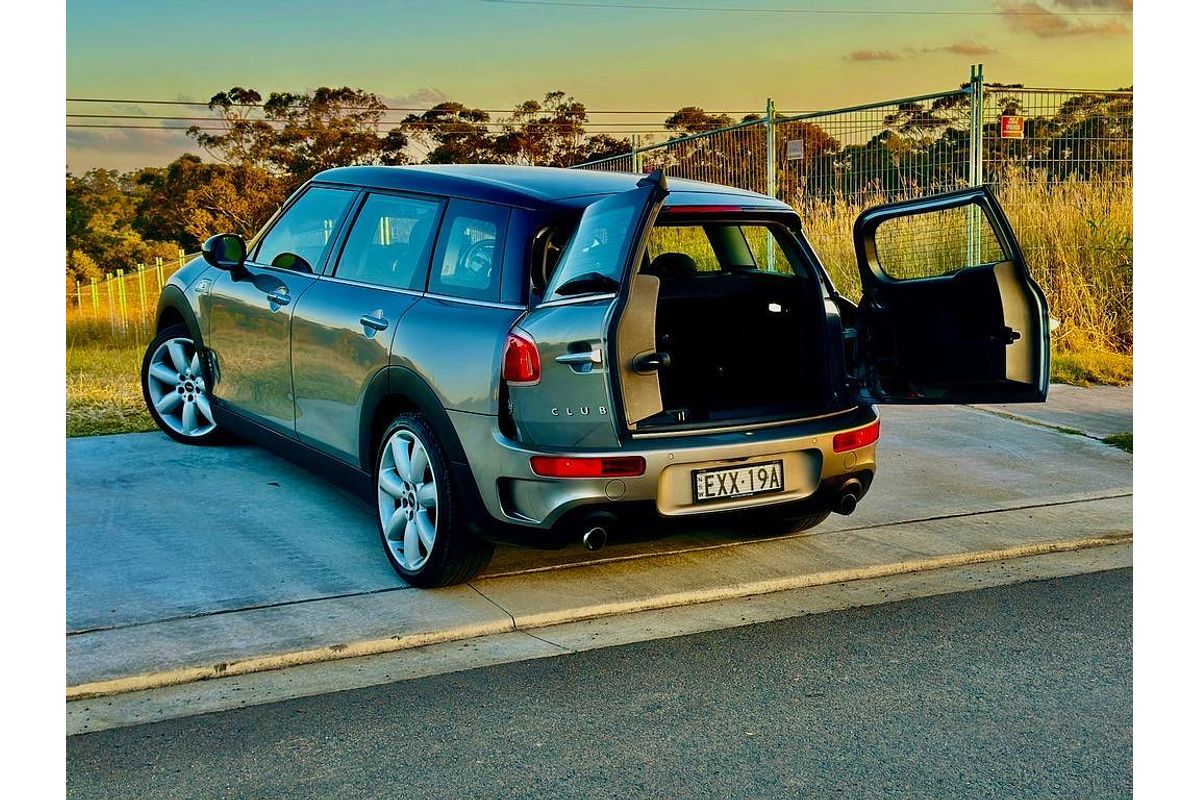 2015 MINI Clubman Cooper S F54