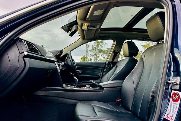 2013 BMW 3 Series 320i F31