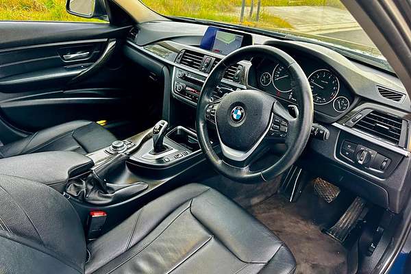 2013 BMW 3 Series 320i F31