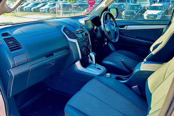 2015 Isuzu MU-X LS-U