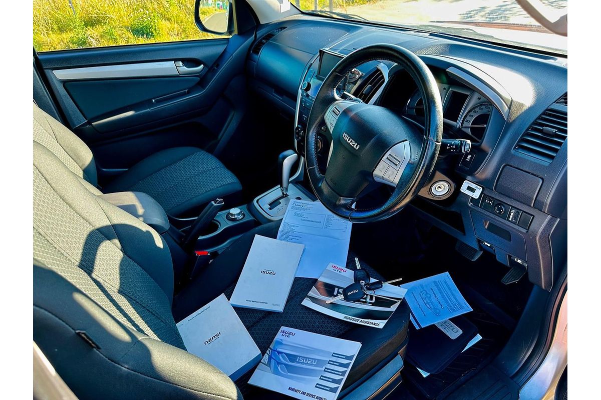 2015 Isuzu MU-X LS-U