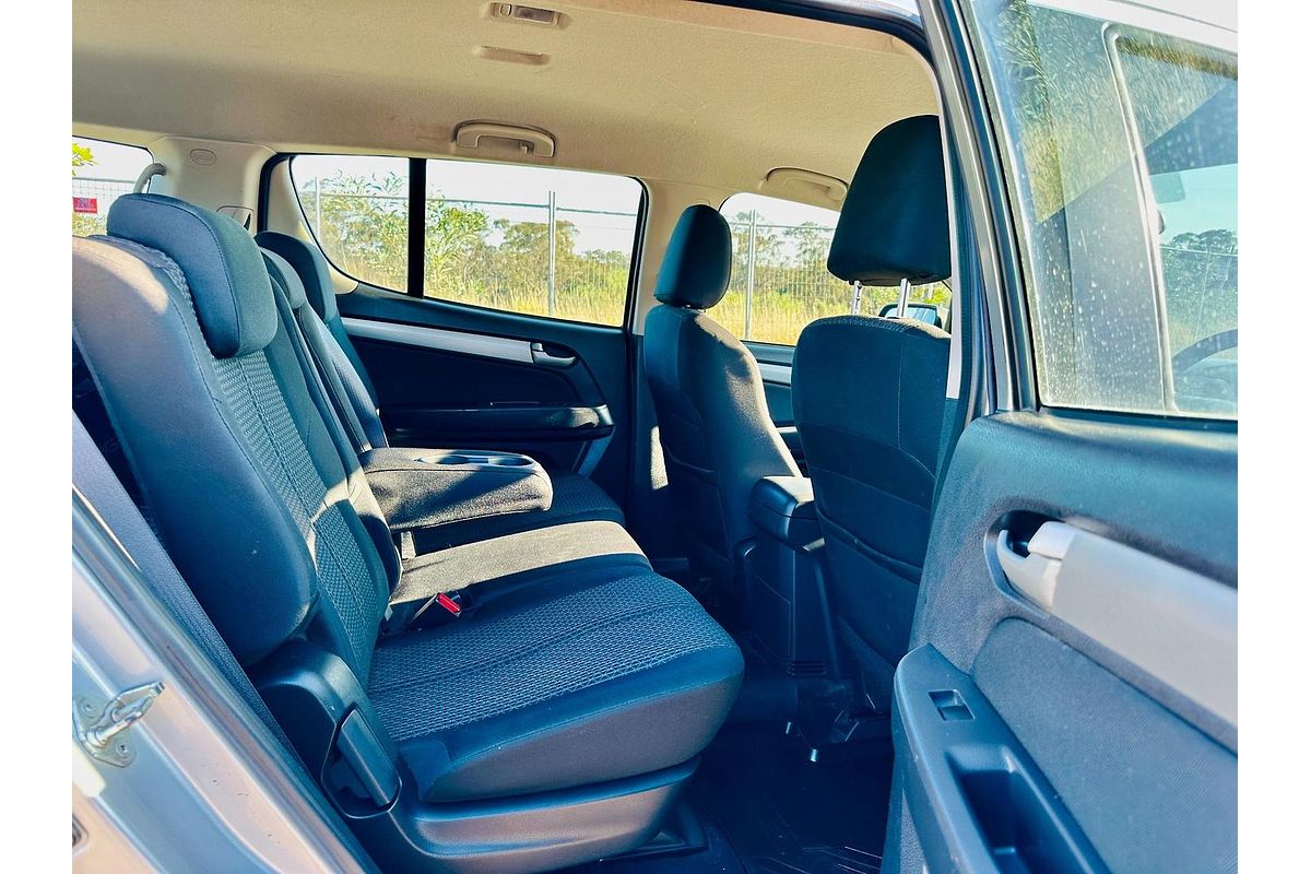 2015 Isuzu MU-X LS-U